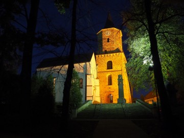 Krajobraz, <p>Gotycka wieża kościoła w Przedborzu</p>